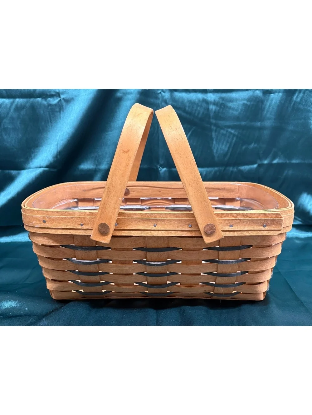 Vintage Longaberger Medium Market Basket Hunter Green Accents And Plastic Liner